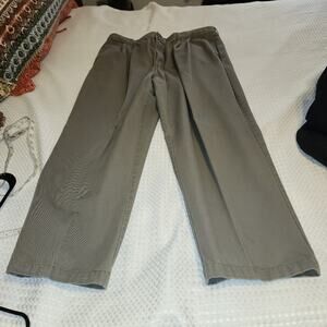 B.E. KHAKIS EUC MENS SIZE 38 x 30 GREEN DRESS CASUAL PANTS